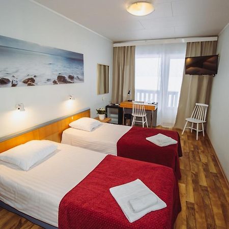 Hotel Promenaadi Haapsalu Kültér fotó