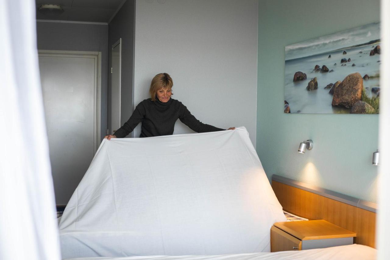 Hotel Promenaadi Haapsalu Kültér fotó