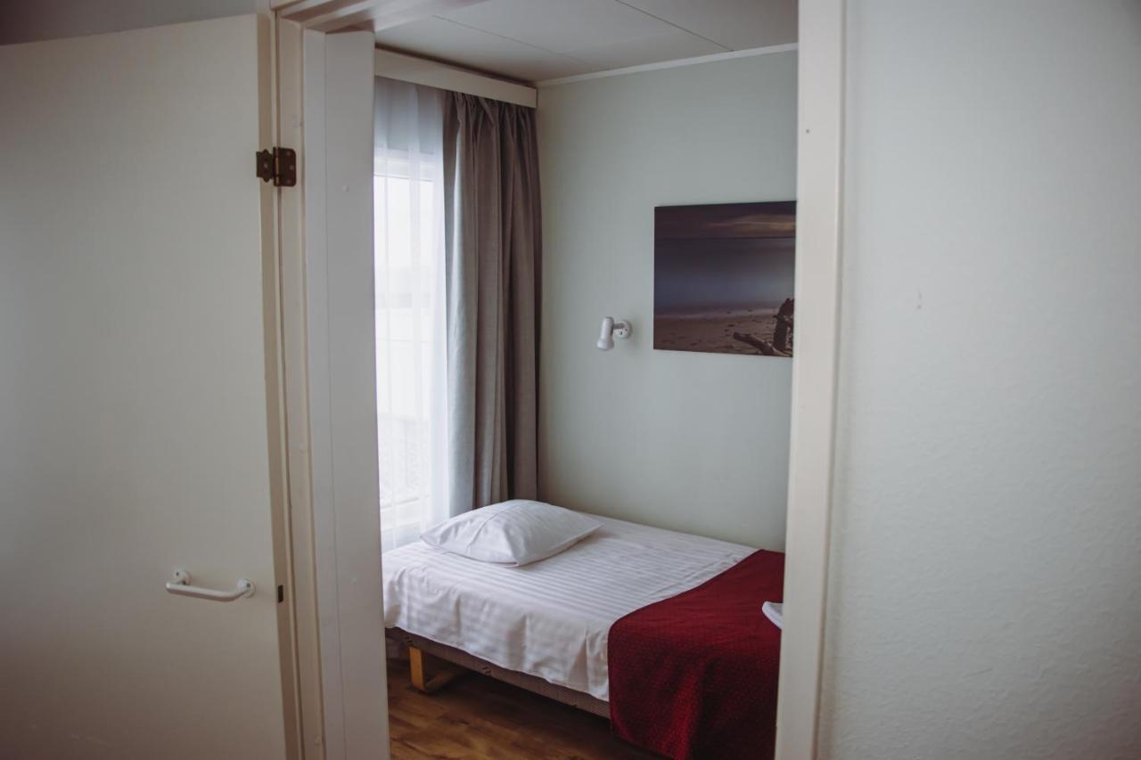 Hotel Promenaadi Haapsalu Kültér fotó