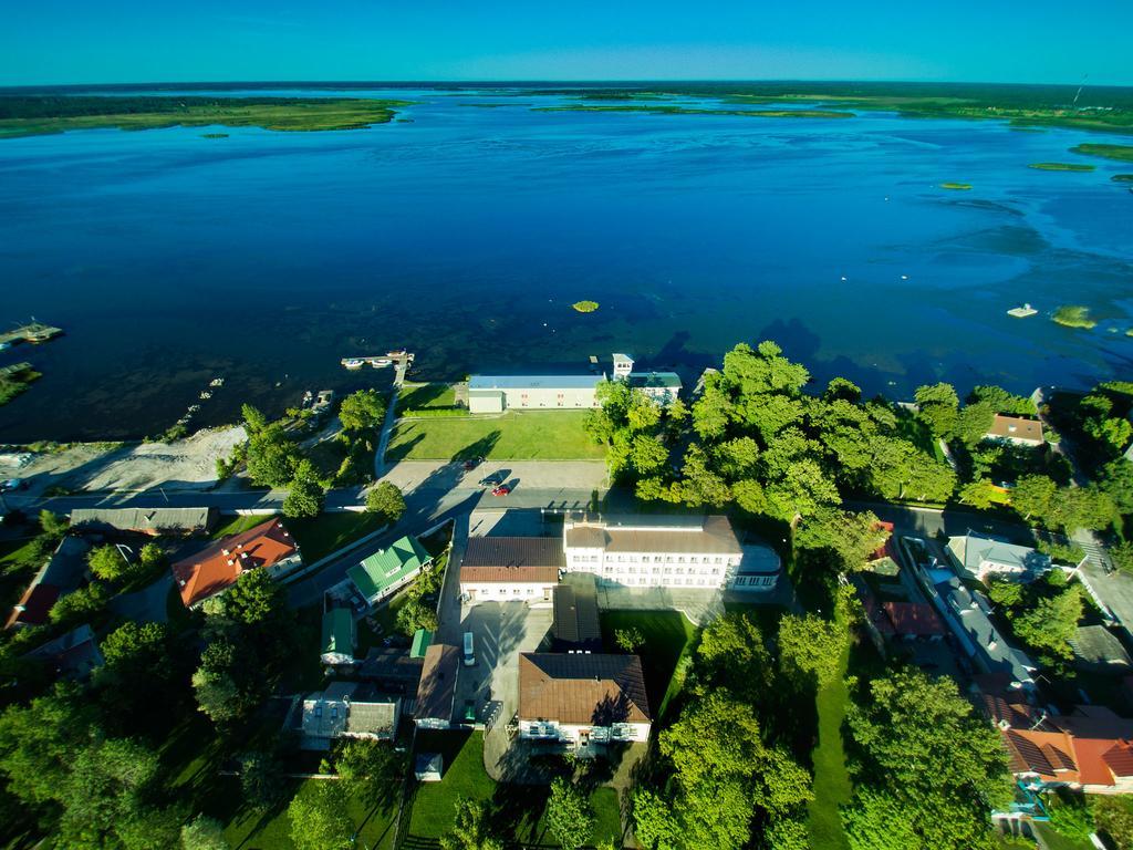 Hotel Promenaadi Haapsalu Kültér fotó