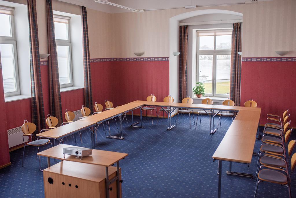 Hotel Promenaadi Haapsalu Kültér fotó