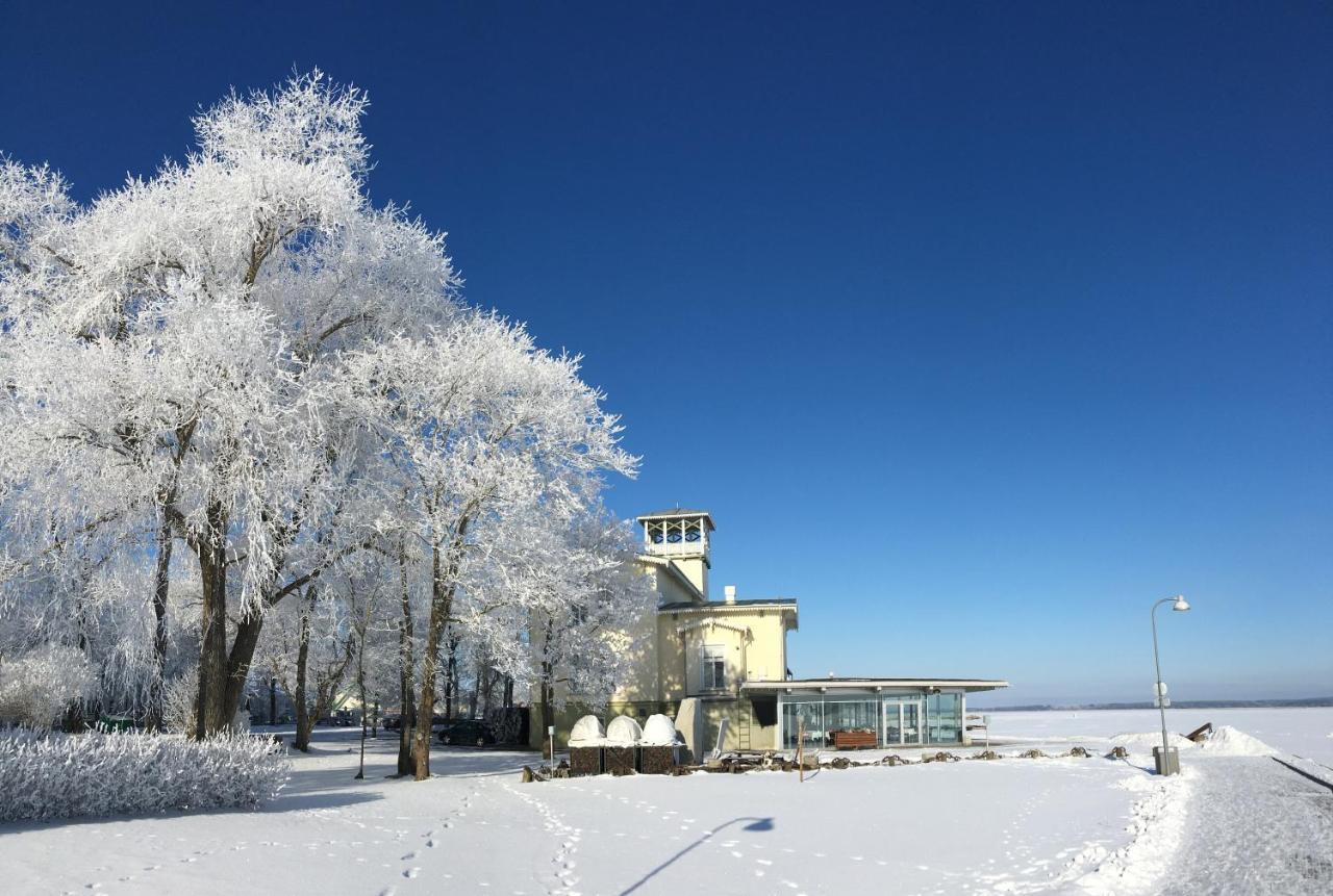 Hotel Promenaadi Haapsalu Kültér fotó